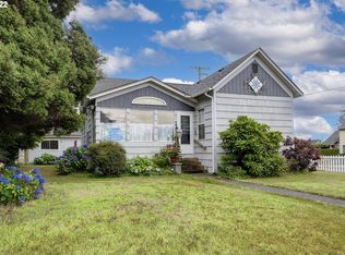1703 3rd St, Tillamook, OR 97141