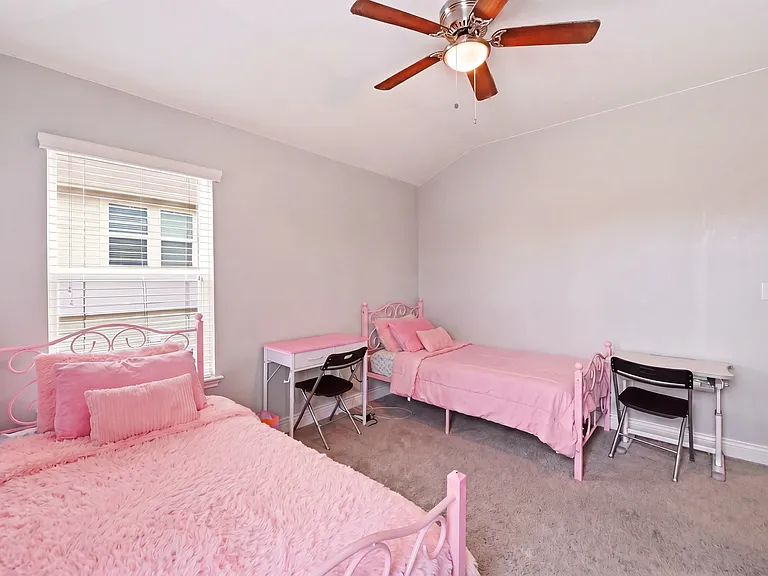 6813 Concho Crk — Photo 25