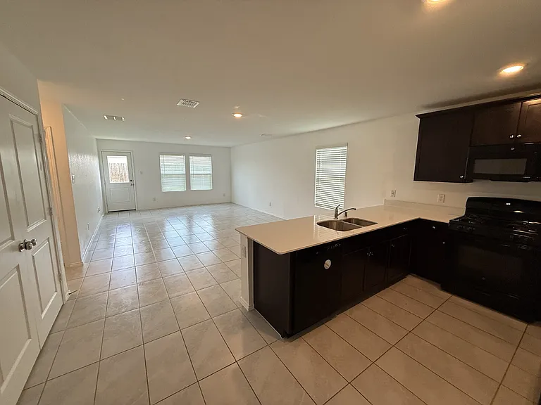 6011 Determine Ln — Photo 17