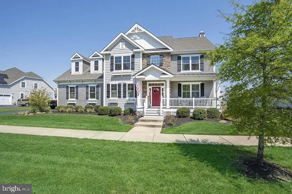 815 Sweet Birch Dr photo 1