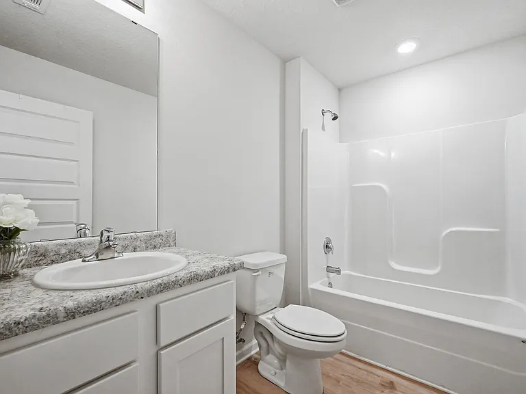 5367 Peach Dr — Photo 10