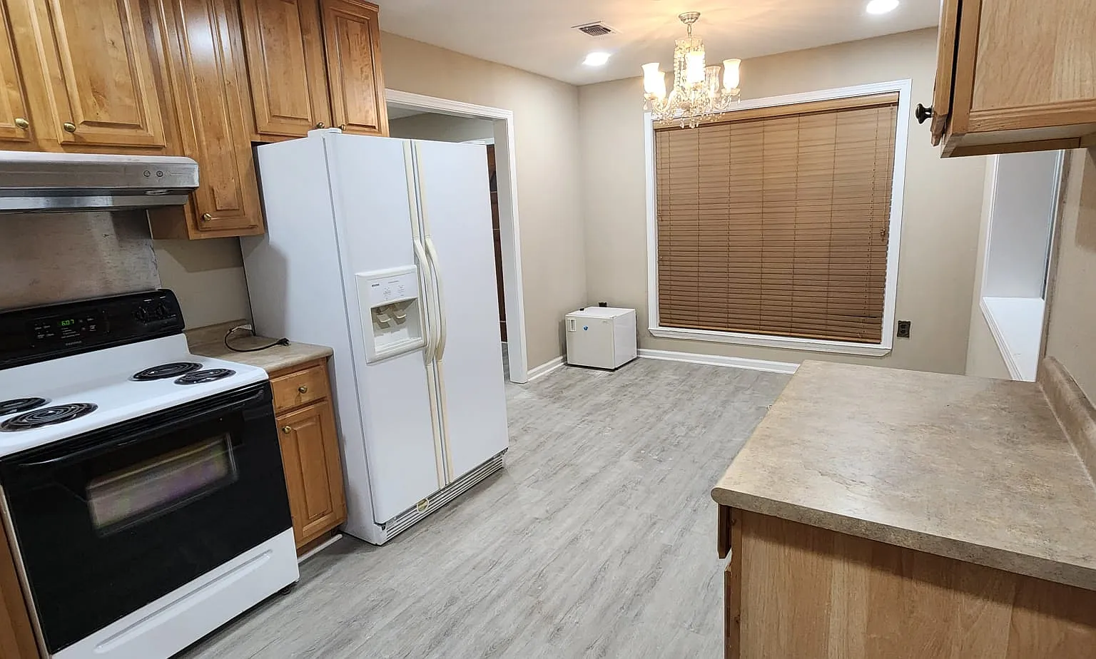 3 bed, 1400 sqft, $1,250 — Photo 3