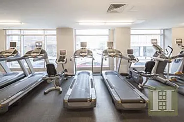 Rented by R New York