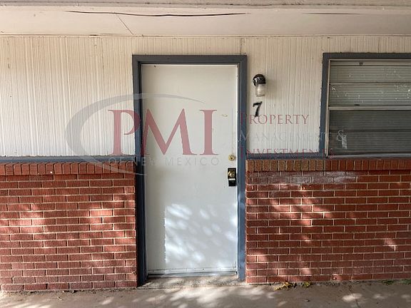 2nd image of 2000 Desert Dr APT 7