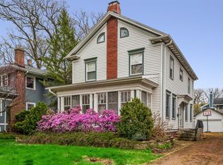 929 Linden Ave, Wilmette, IL 60091