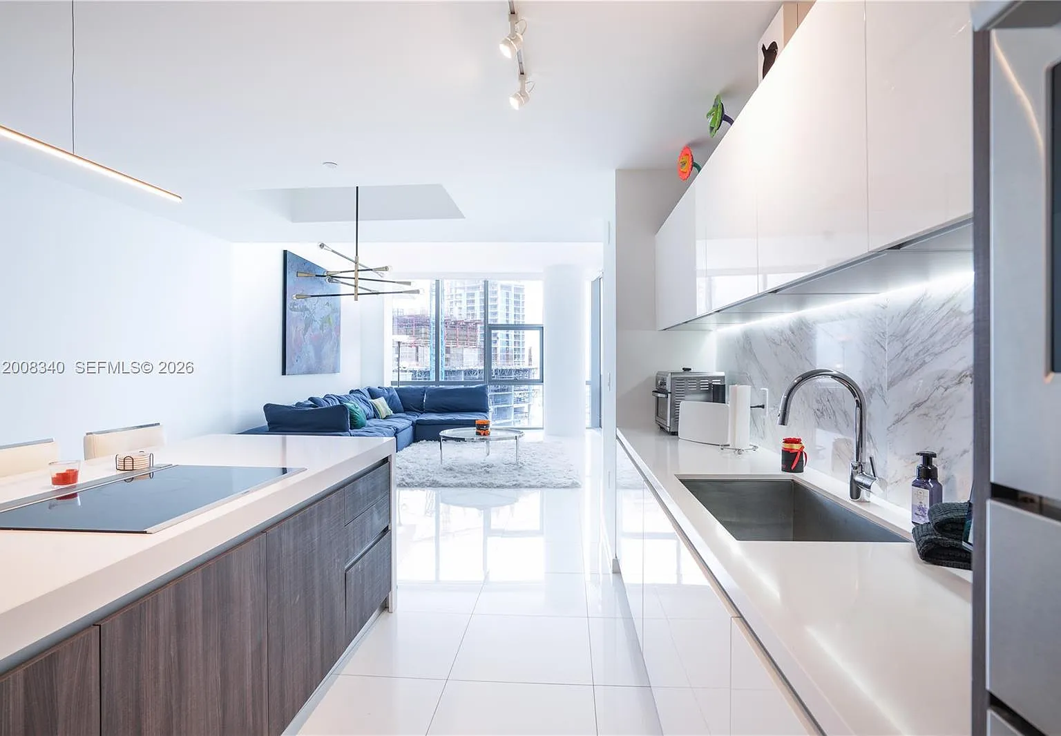 Paramount Miami Worldcent — Photo 1