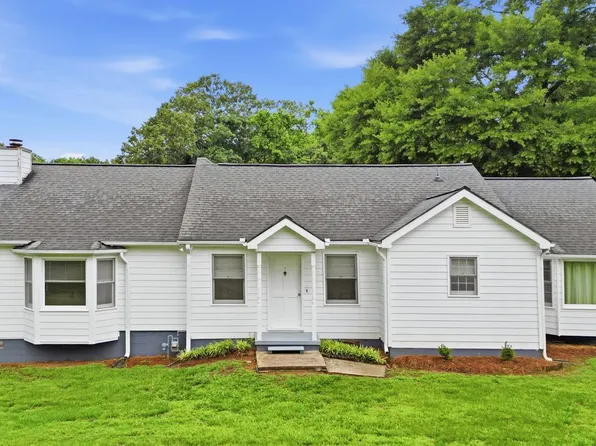 4269 E Cherokee Dr, Canton, GA 30115