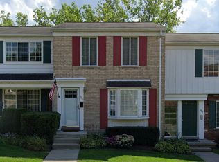 486 Miller Ave, Rochester, MI 48307