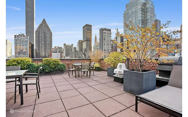 Sold by Douglas Elliman | media 6