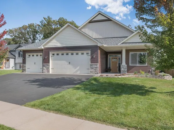 26541 Frontier Ave, Wyoming, MN 55092