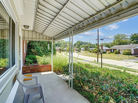 4th image of 8554 Donegal Dr