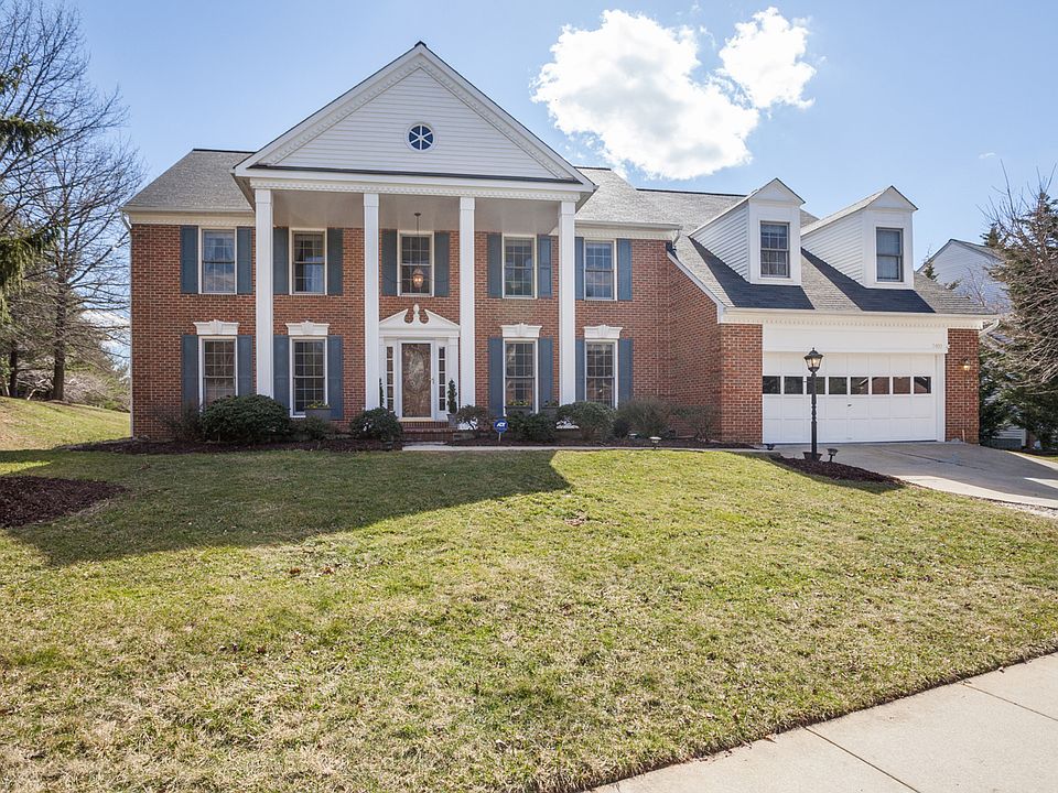 1st image of 7400 Rosewood Manor Ln