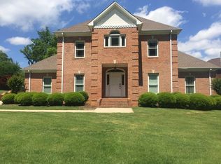 905 Ridgecliff Dr, Florence, AL 35634