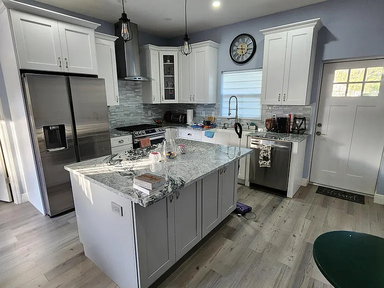 13832 Walden Sheffield Rd — Photo 1
