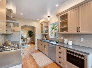 1109 Post St, Alameda, CA 94501