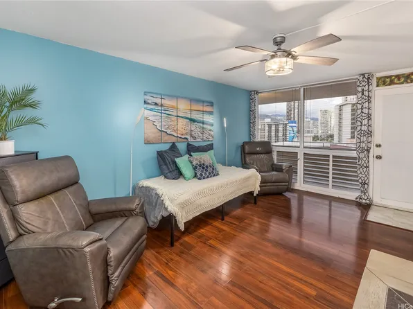425 Ena Rd APT 1207B, Honolulu, HI 96815