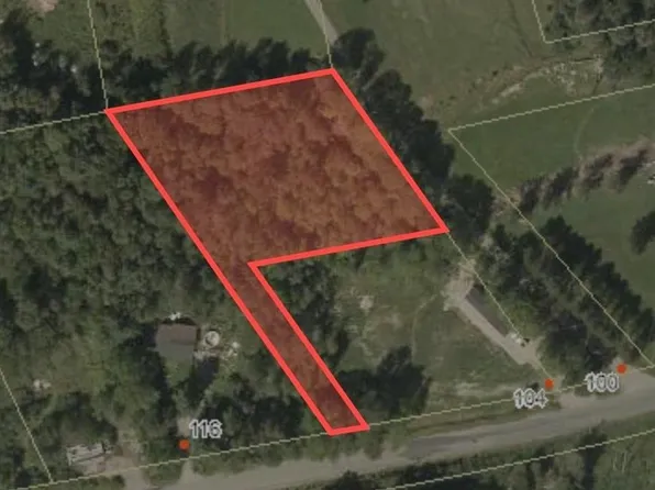 116 Hall Rd, Saint Stephen, NB E3L 5C9