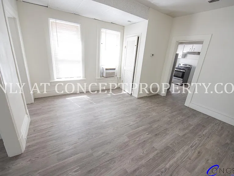 5000 S Jones Ct — Photo 8