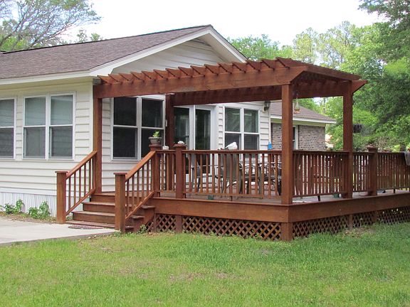 Nice Deck and Sun Room