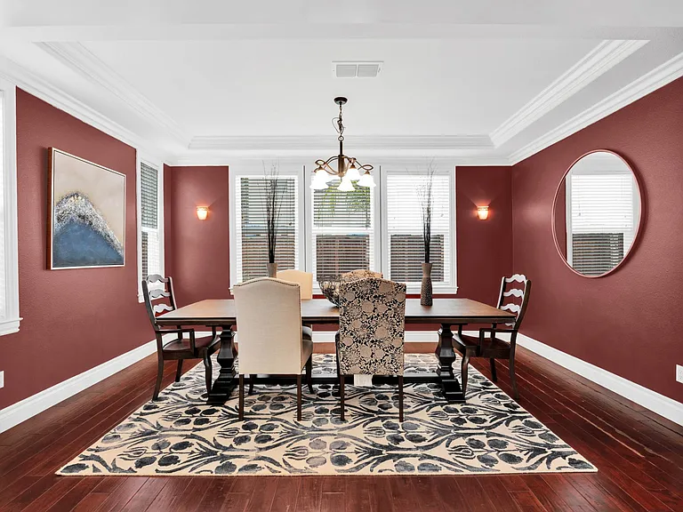 Formal dining room