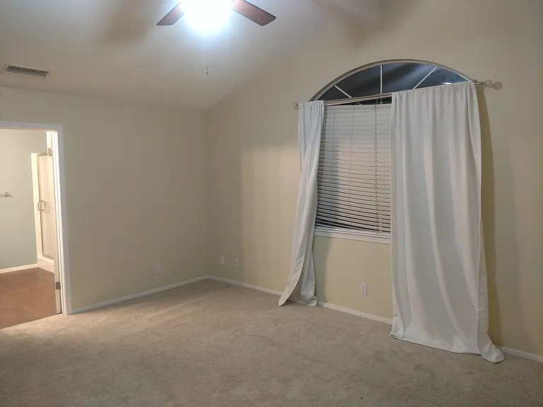 1584 Fallbrook Ave — Photo 15