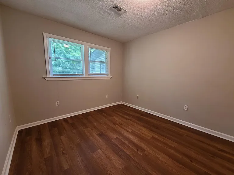 601 S Elizabeth Pl NW — Photo 13