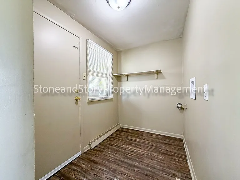 1700 SW Amhurst Rd — Photo 8
