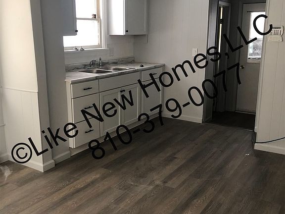 5th image of 3214 Huggins Ave