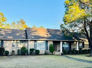 807 Phil Harper Dr, Demopolis, AL 36732