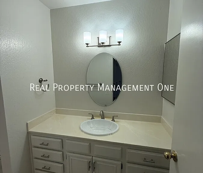 250 Hackamore Cmn — Photo 14