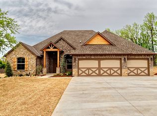 1608 Victoria Cir, El Reno, OK 73036