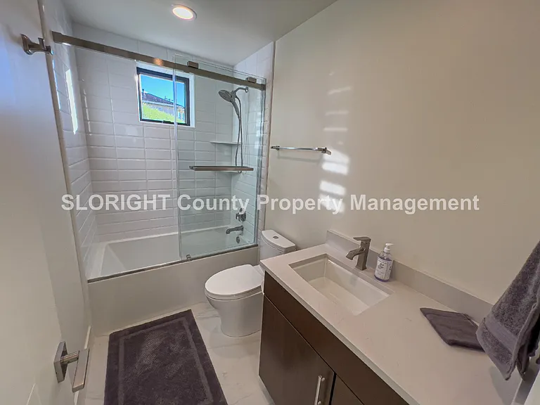 2670 Laurel Ave — Photo 21