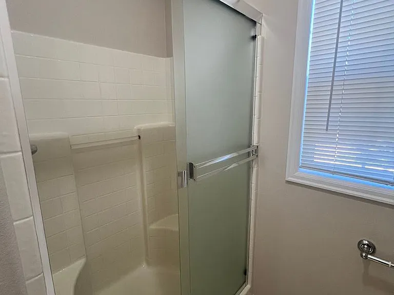 863 SE Bayshore Cir — Photo 34