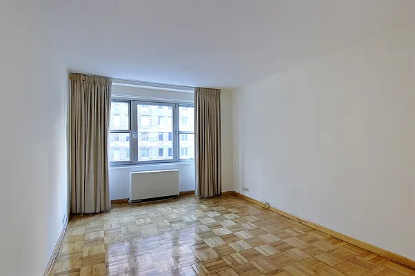 Rented by Corcoran | media 44