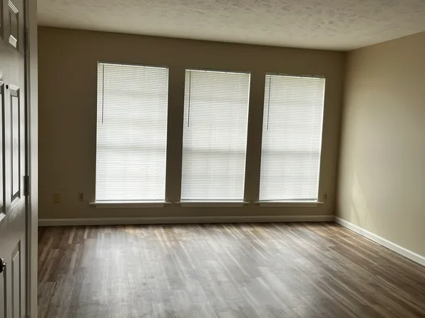 64 Garland Dr #3, Jackson, TN 38305