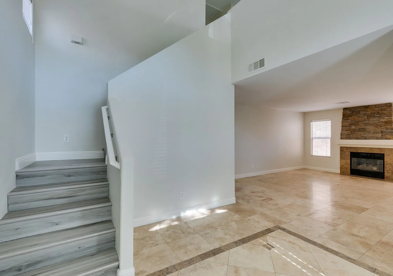 Beautiful 3-Bedroom Home in Peccole Ranch with Upgraded Finishes & Spacious Backyard — Photo 4