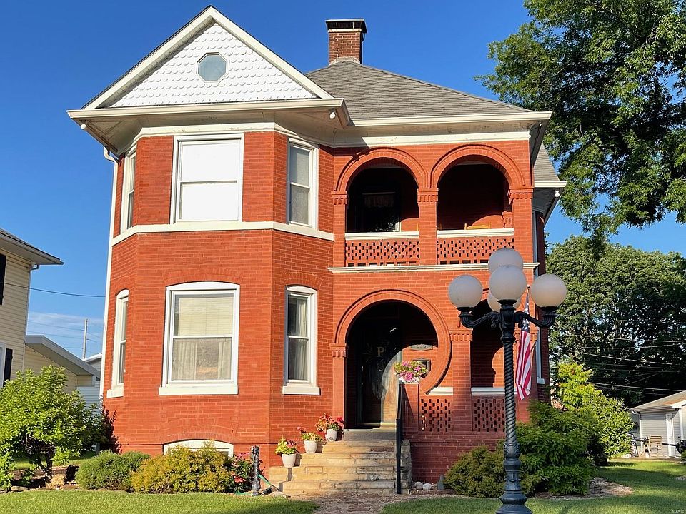 1st image of 615 Cypress St