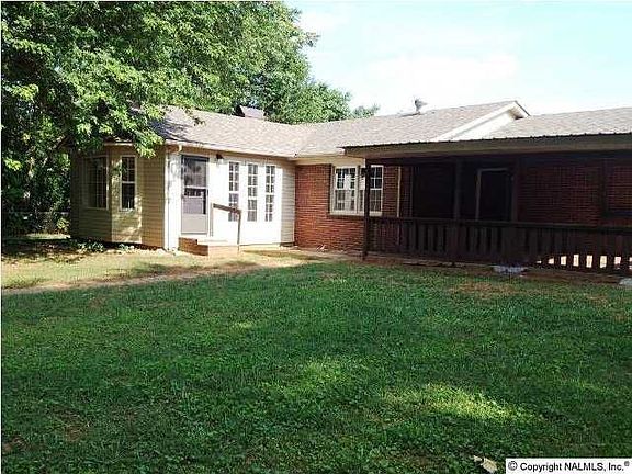 2nd image of 225 Becky Dr