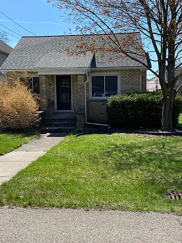31 Forthton Dr Photo 1