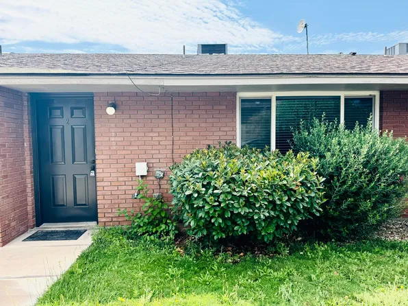 214 Cactus Ln #2, Washington, UT 84780