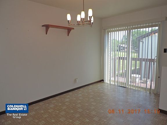 3rd image of 1526 Timberwood Ct #1526