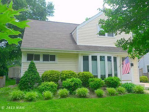 1st image of 6919 Columbia Dr