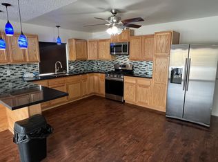 1020 E Nugent St, Lancaster, CA 93535