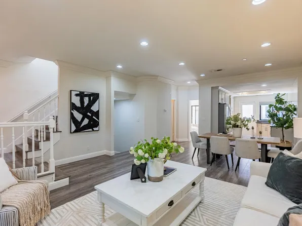 955 La Mesa Ter Unit H, Sunnyvale, CA 94086