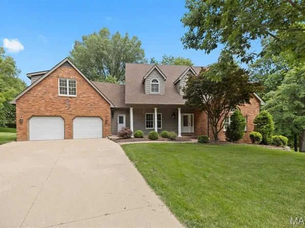 5 Ginger Woods Ct, Glen Carbon, IL 62034