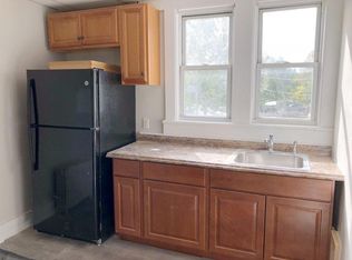 424 Washington St #2R, Orange, NJ 07050
