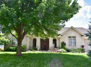 201 S Jade Dr, Yorktown, IN 47396