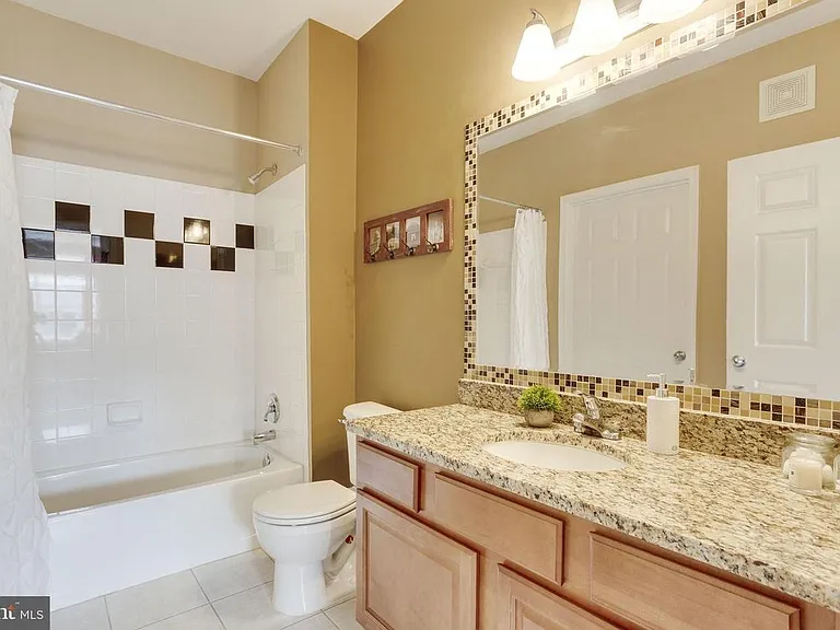 9486 Virginia Center Blvd #403 — Photo 12