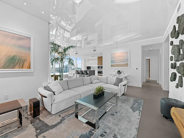 701 N Fort Lauderdale Beach Blvd #605 — Photo 8
