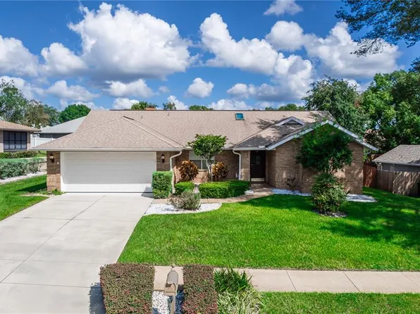 811 Laurel Leaf St, Orange City, FL 32763